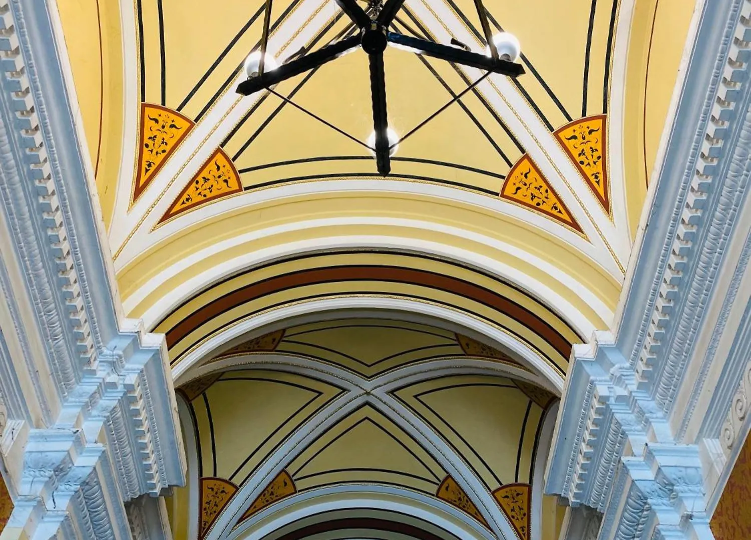 Opera16 Guestrooms Budapest 0*,  Ungheria